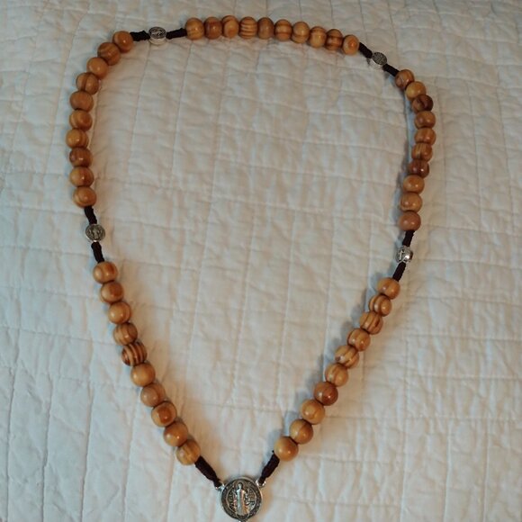 Leinuosen Handmade Wooden Rosary Beads Jesus Crucifix 19"Long, Kids- Men-Woman - Picture 5 of 7